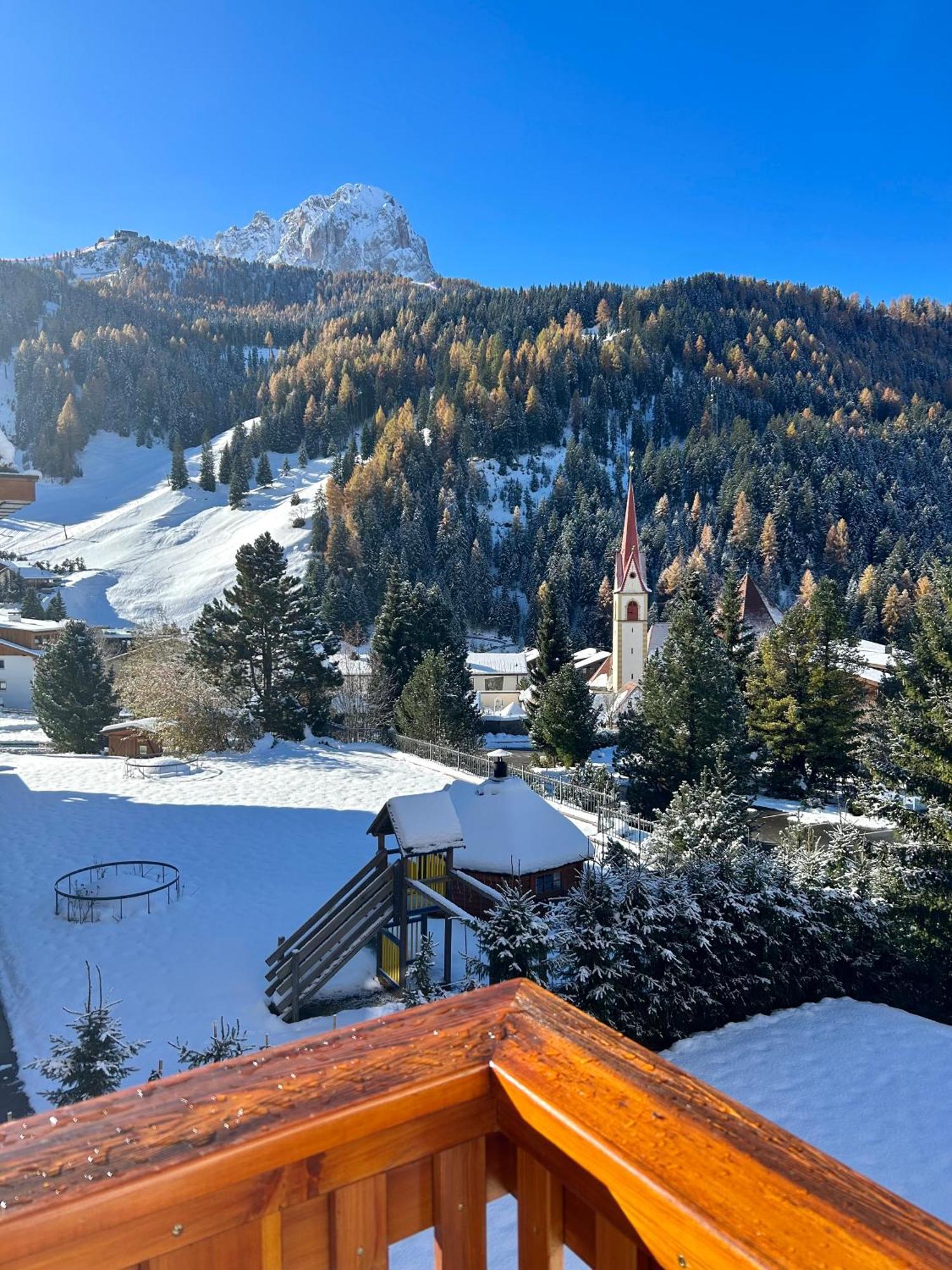 Residence Ravisa Dolomites Selva di Val Gardena Eksteriør bilde